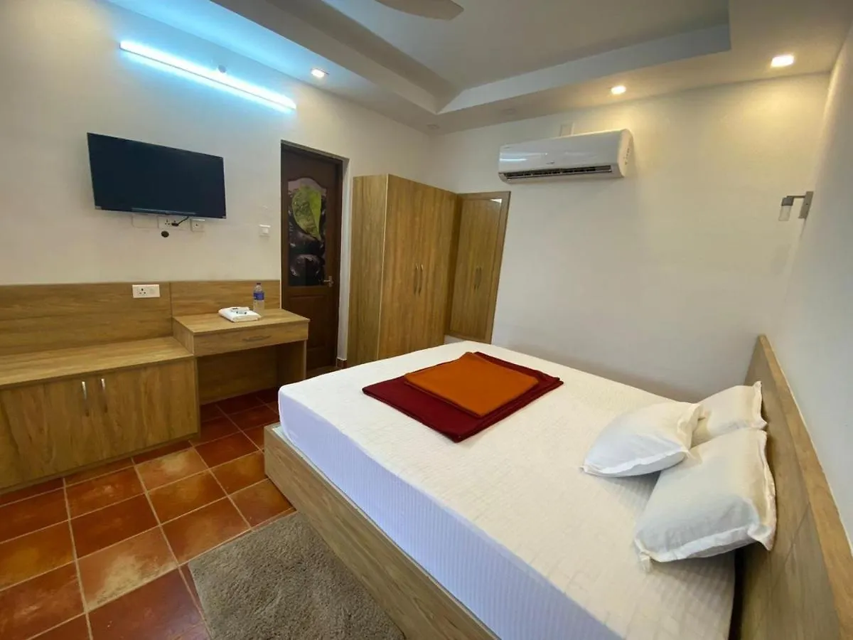 Athirappilly Heritage Villa Hotel