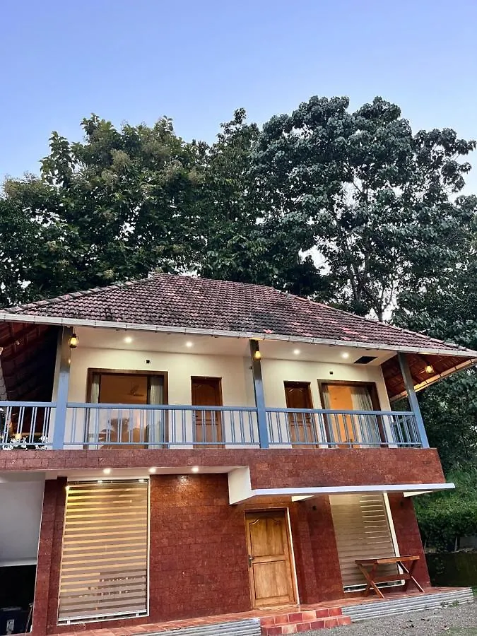 Athirappilly Heritage Villa Hotel