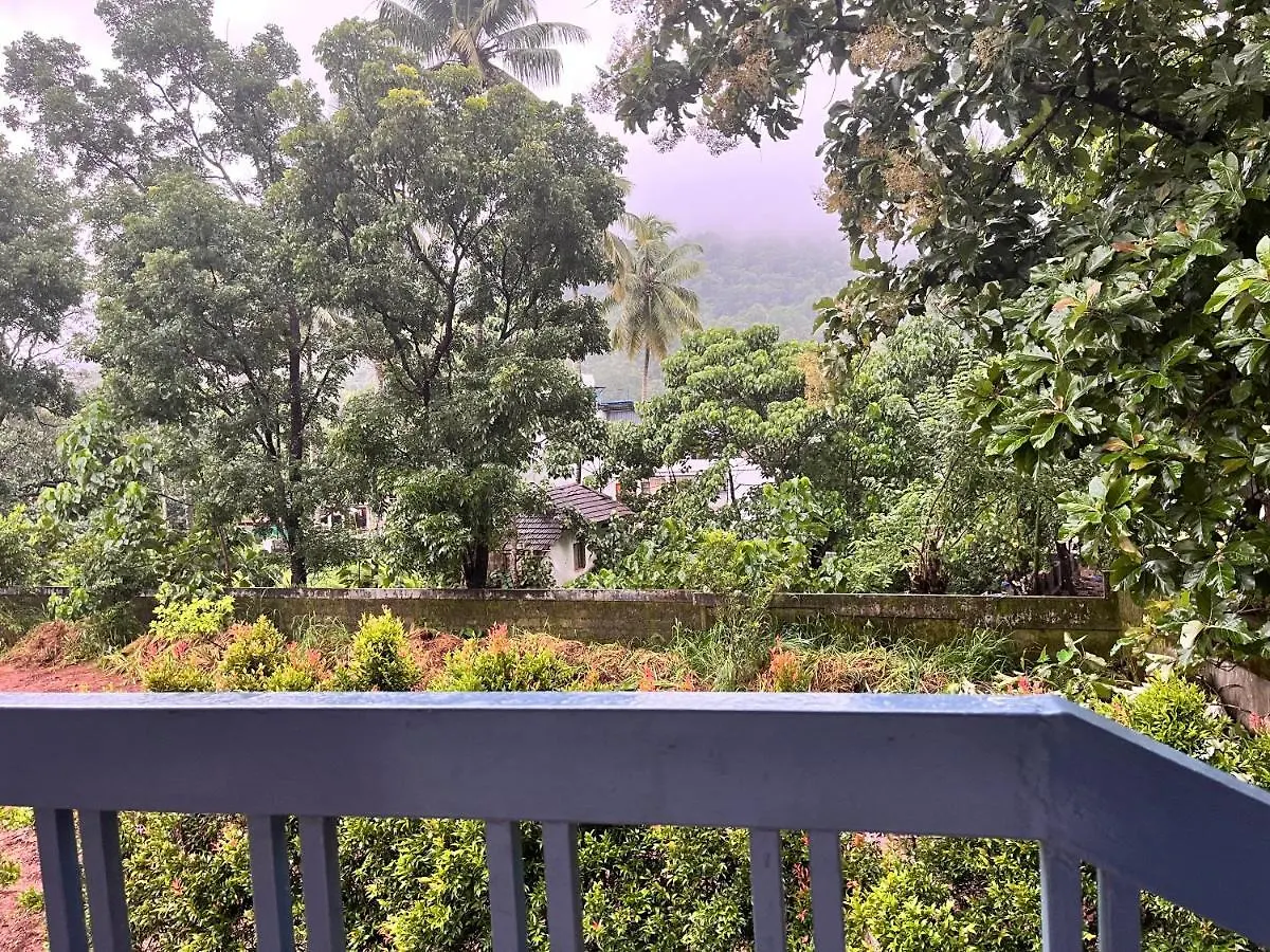 Athirappilly Heritage Villa 0*,  India